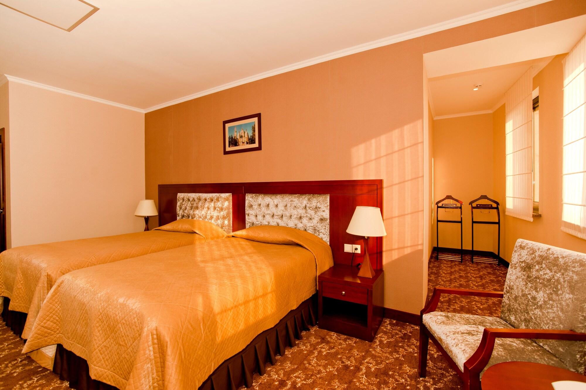 Grand Voyage Hotel Almaty Eksteriør bilde