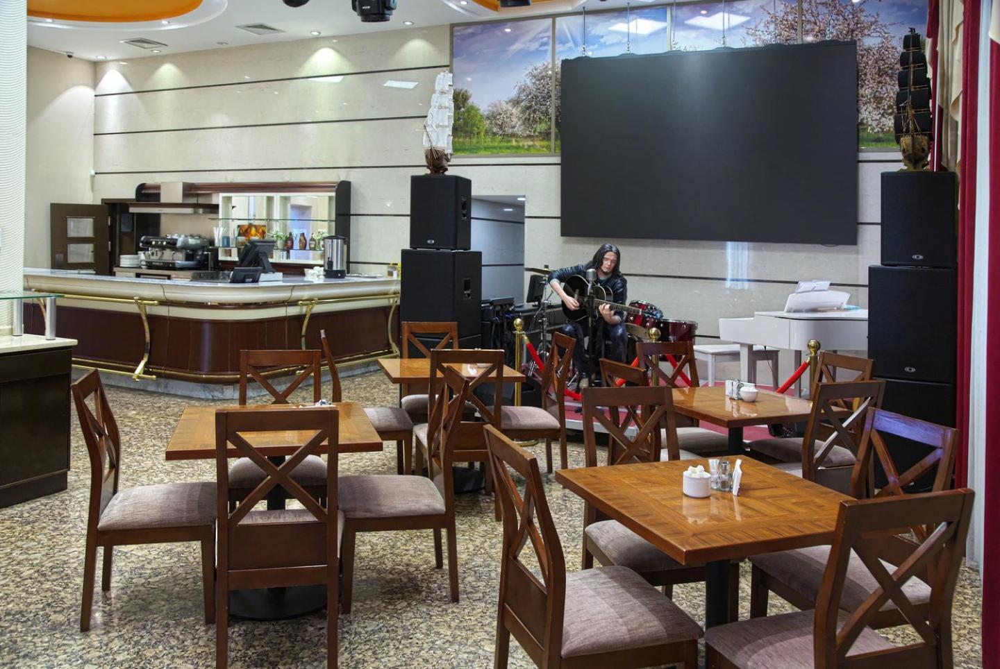 Grand Voyage Hotel Almaty Eksteriør bilde