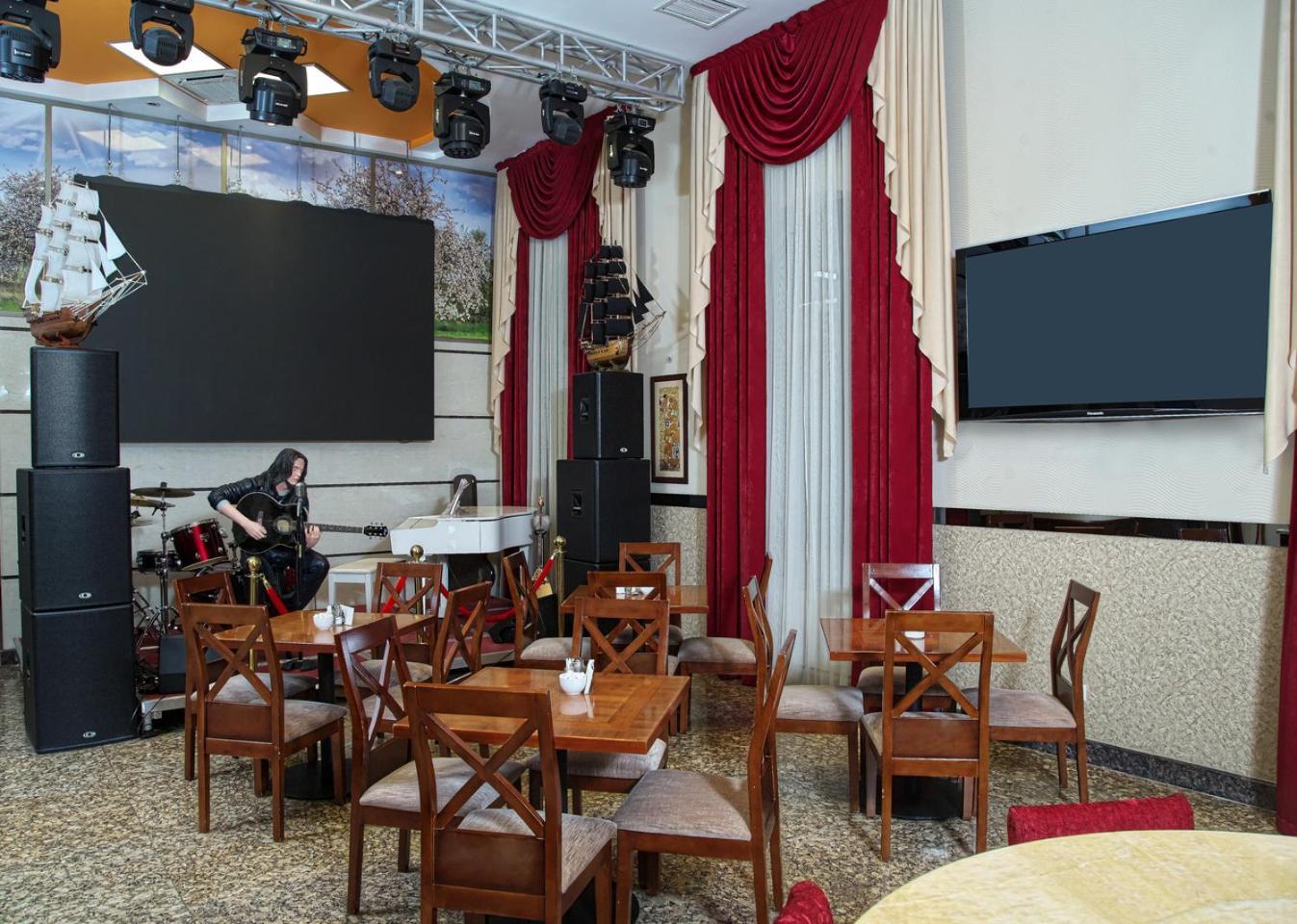 Grand Voyage Hotel Almaty Eksteriør bilde