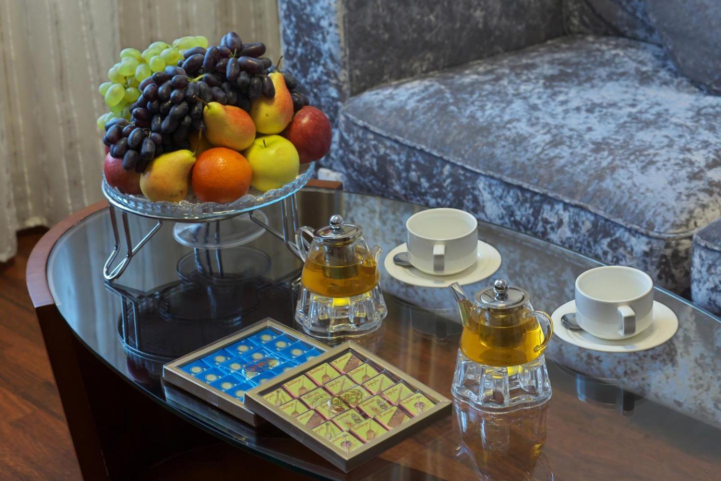 Grand Voyage Hotel Almaty Eksteriør bilde
